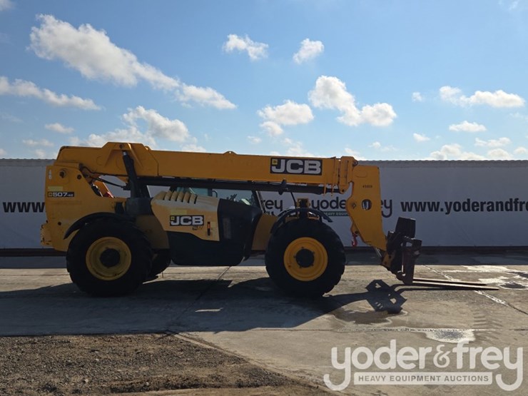 2017-jcb-507-42-image-6