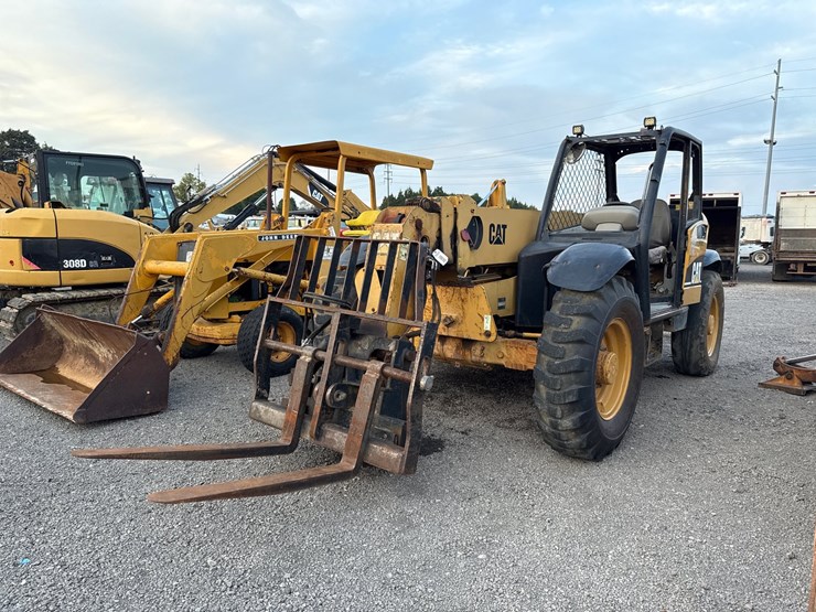caterpillar-th350b-image-1