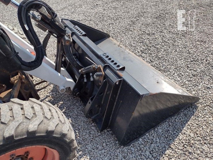 2021-bobcat-toolcat-5600-image-25