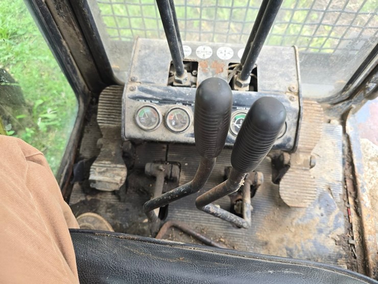 deere-693b-image-49