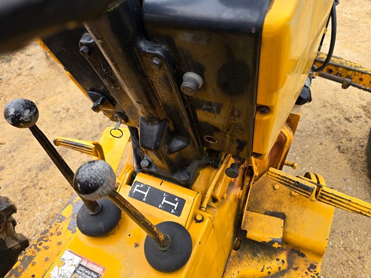 #2039-•-john-deere-tractor-image-25