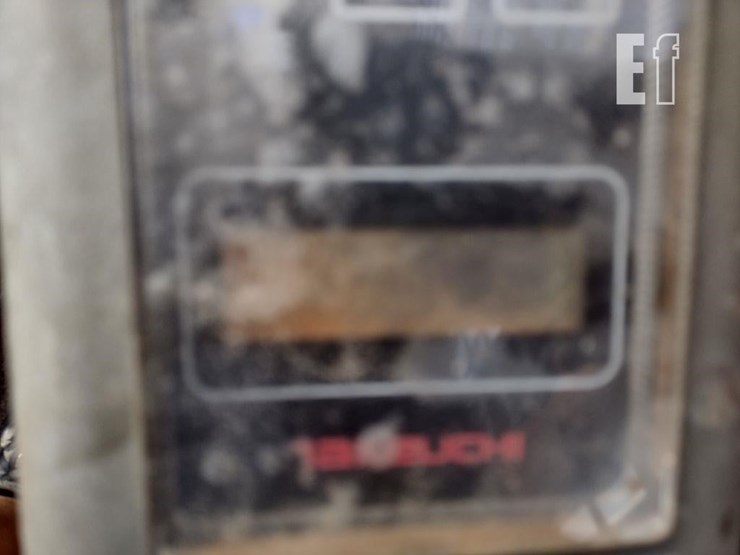 2014-takeuchi-tl10-image-6