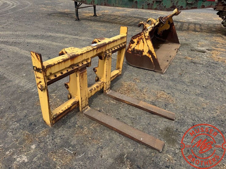 john-deere-344-image-1