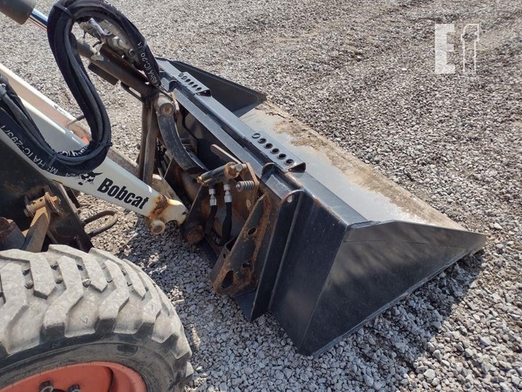 2021-bobcat-toolcat-5600-image-25