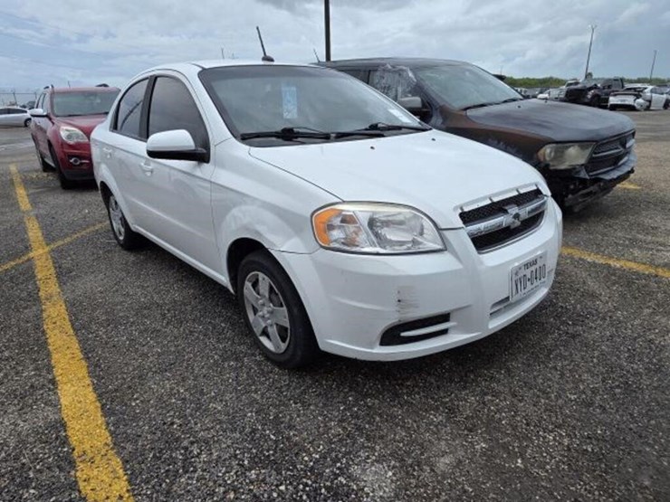 10-chev-4d-kl1td5de1ab098389-image-2