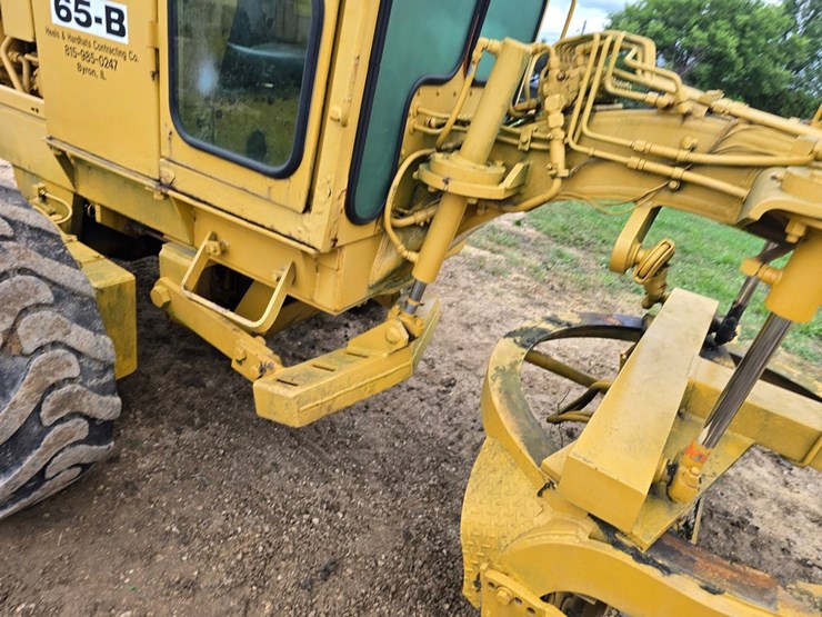 #2053-•-fiat-65-b-motor-grader-image-19