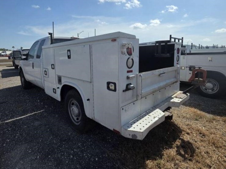2015-ford-f250-image-4