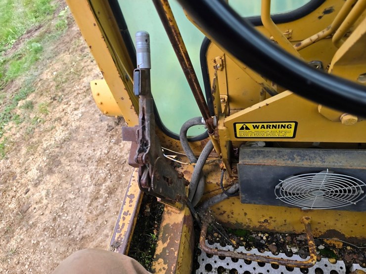 #2053-•-fiat-65-b-motor-grader-image-39