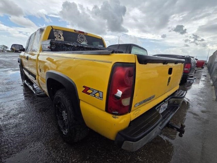 06-chev-pk-1gcek19v16z257726-image-4