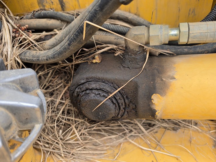 deere-310sg-image-80