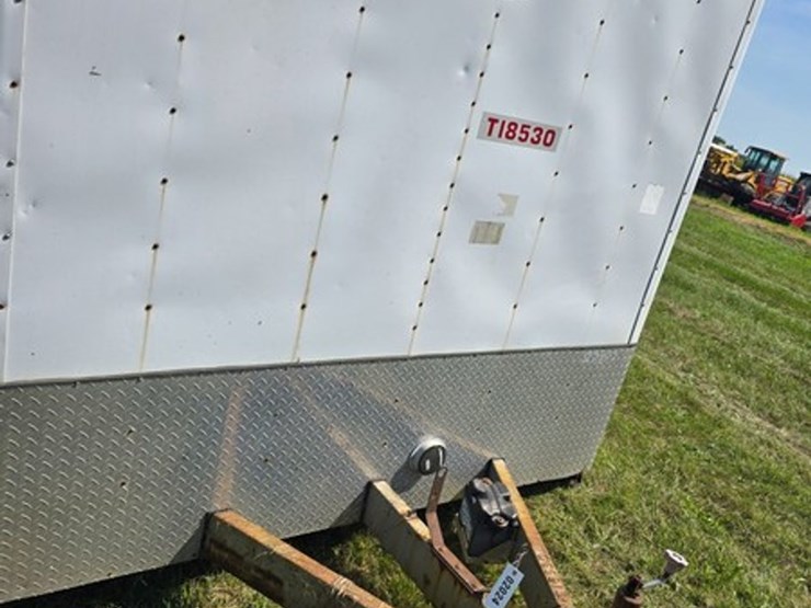 2004-cargo-wells-image-8