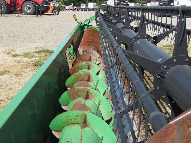 john-deere-635f-image-15