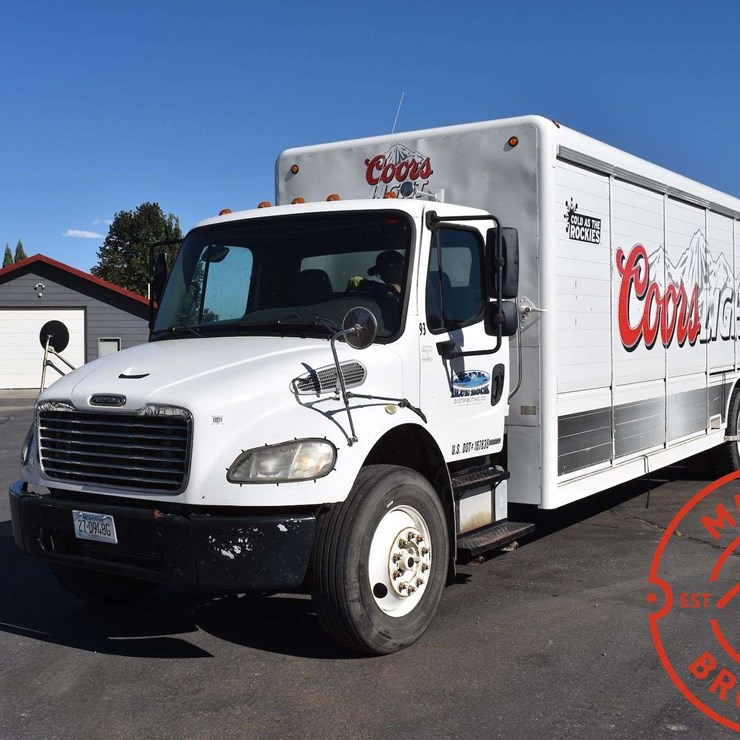 2007 FREIGHTLINER M2 106