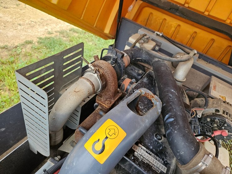 #2074-•-atlas-copco-dias-185-air-compressor-image-18