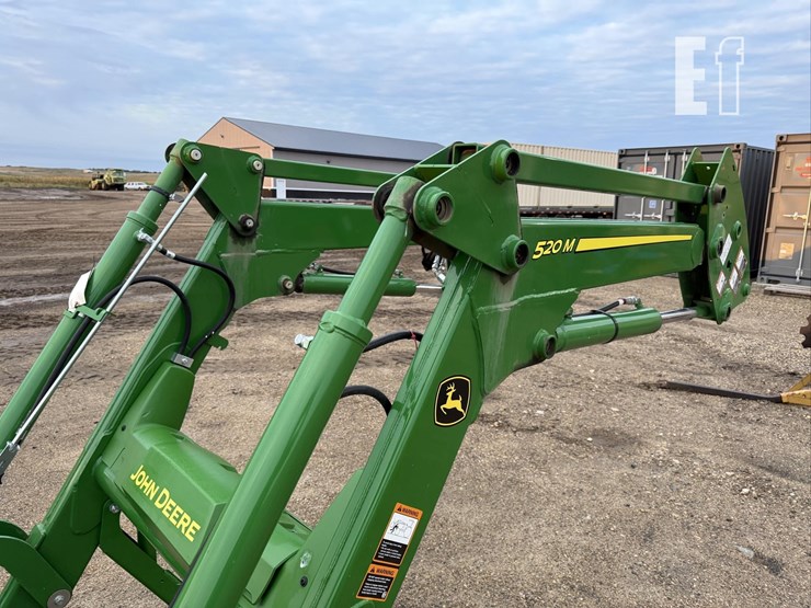 2023-john-deere-520m-image-14