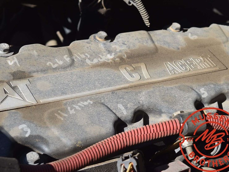 2007-freightliner-m2-106-image-17