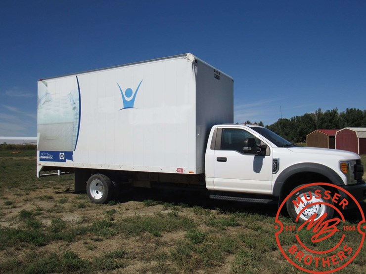 2017-ford-f450-image-7