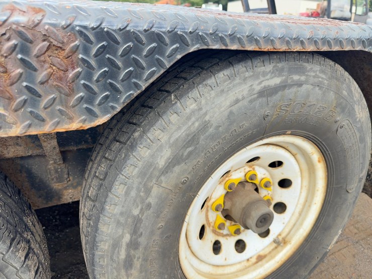 1998-corn-18’-t/a-utility-trailer-image-11