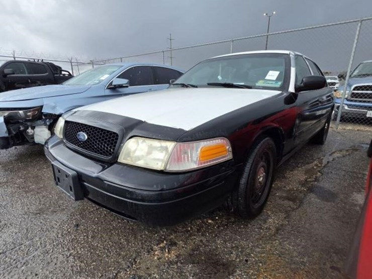07-ford-4d-2fahp71w87x155911-image-1