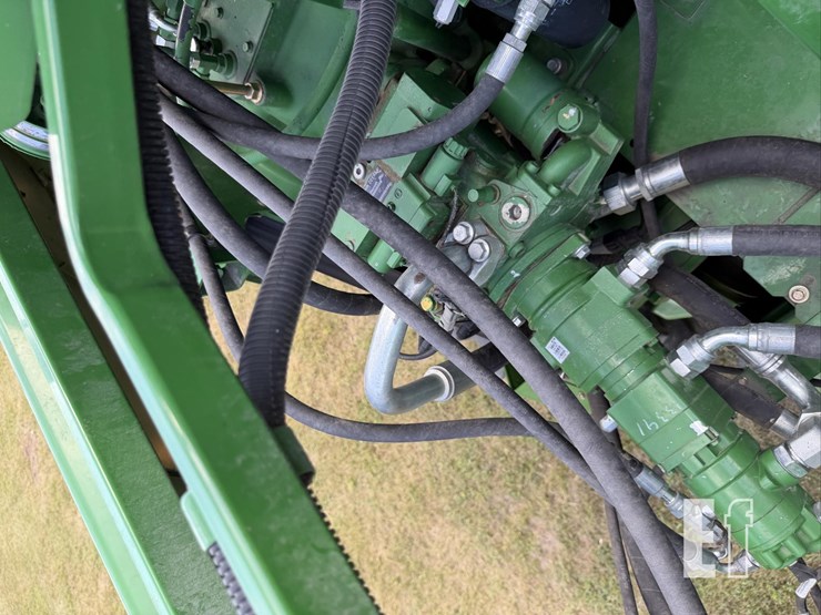 2011-john-deere-9870-sts-image-86