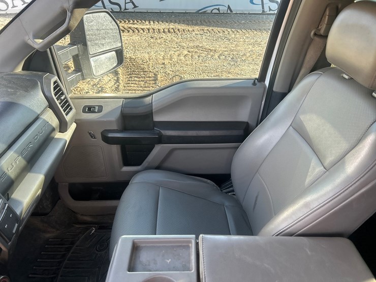 2020-ford-f350-image-55