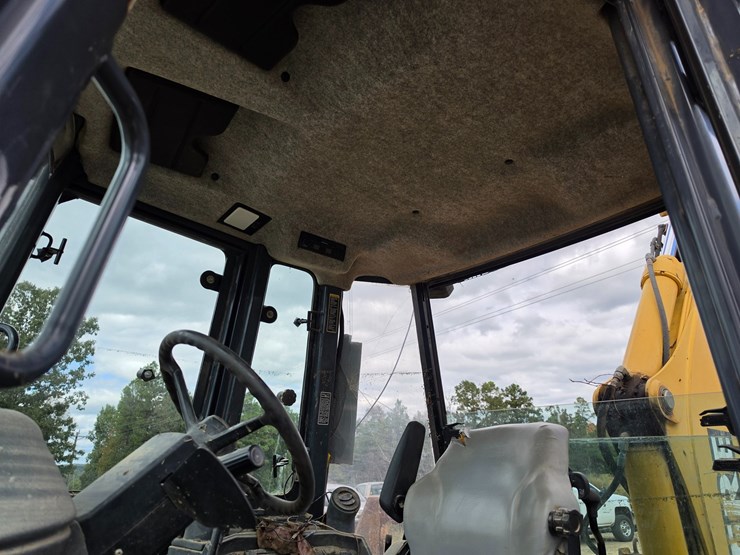 deere-310sg-image-30