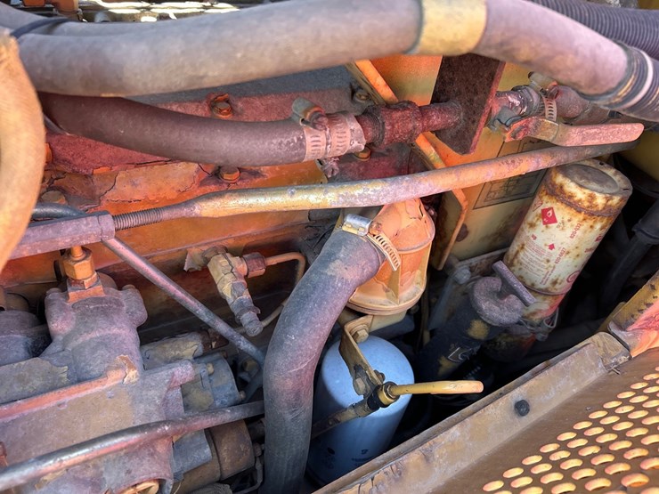 caterpillar-d5m-image-25