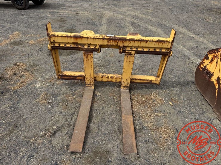 john-deere-344-image-2