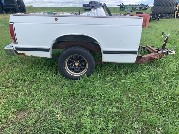 pickup-box-trailer-image-4