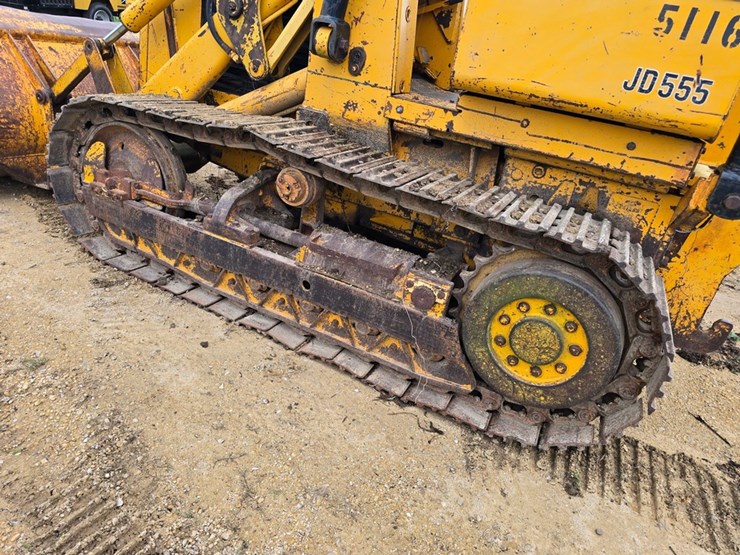 john-deere-555-image-16