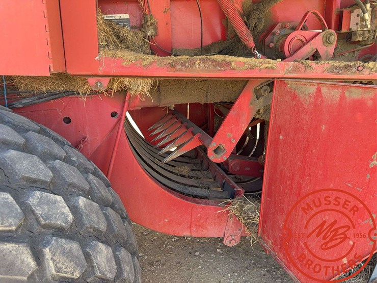 case-ih-8580-image-29