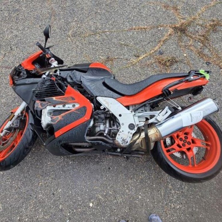 99 BMW MC WB10554A1XZA51868