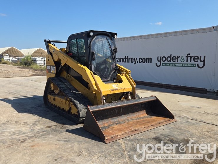 2019-caterpillar-299d2-image-7