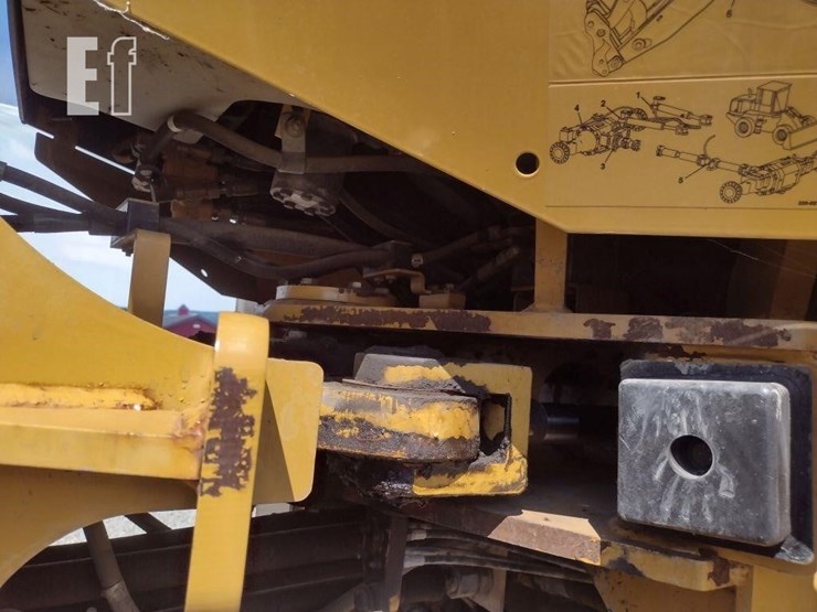 2006-caterpillar-930g-image-25