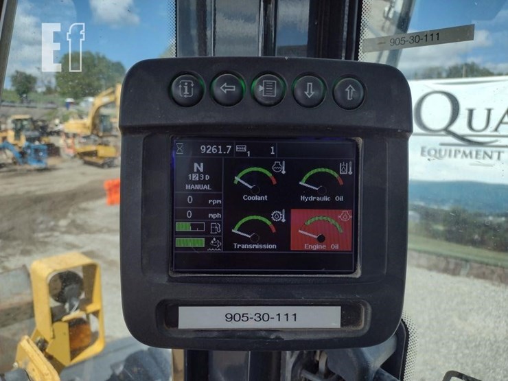 2019-deere-744kii-image-7