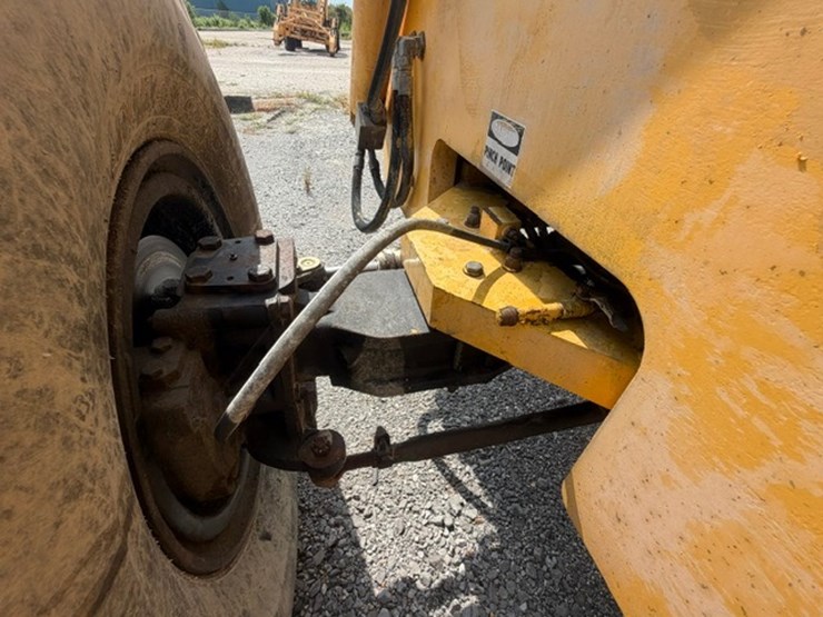 2001-cummins-qsb6.7-image-44