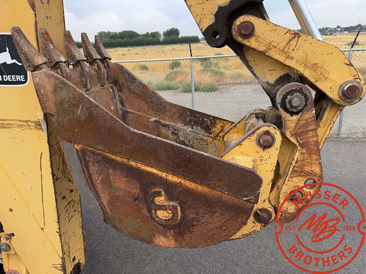 1994-john-deere-310d-image-17