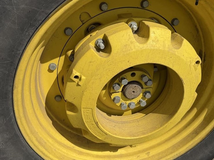 2021-john-deere-6155r-image-19