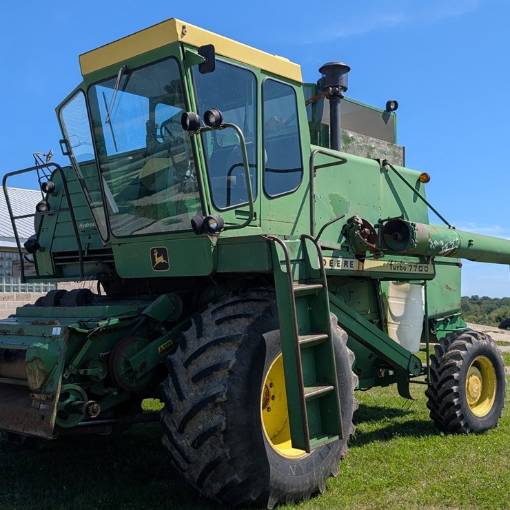1978 JOHN DEERE 7700