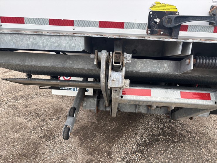 #2332-•-2021-isuzu-16'-box-truck-image-68
