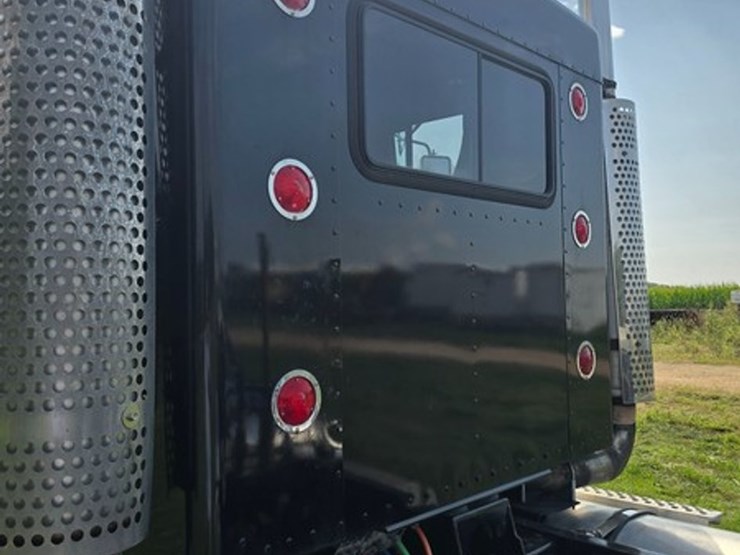 1996-kenworth-t800b-image-24