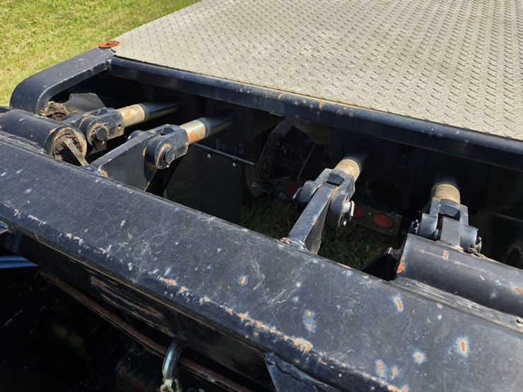 #2011-•-2005-talbert-t40w-555a-hr6-1-t1-hydraulic-detatch-image-14