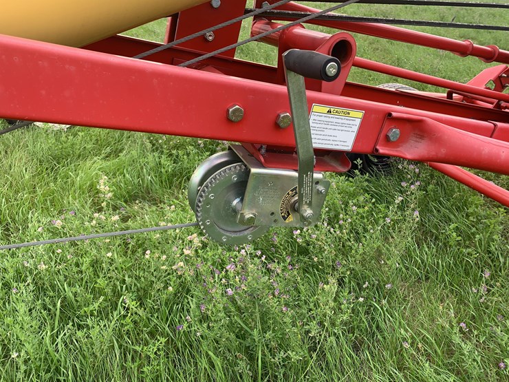 westfield-tgx-80x31-auger-image-12