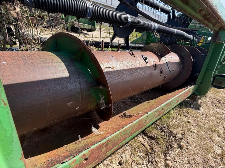 john-deere-218-image-9