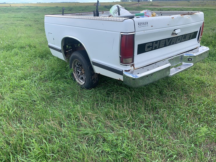 pickup-box-trailer-image-6