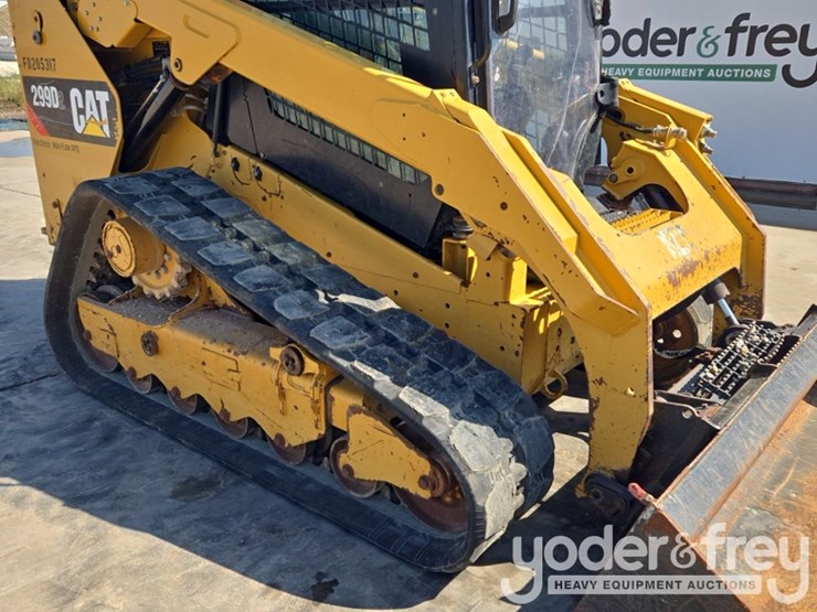 2019-caterpillar-299d2-image-13