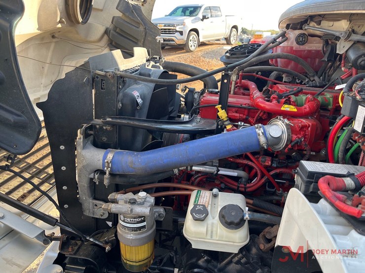 2020-freightliner-t/a-hydraulic-tail-truck-image-15