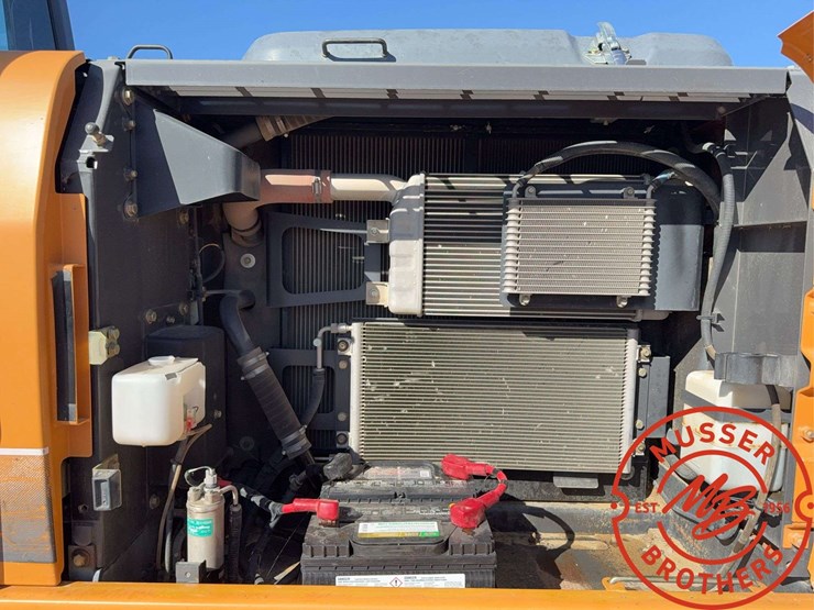 2011-case-cx210b-image-19