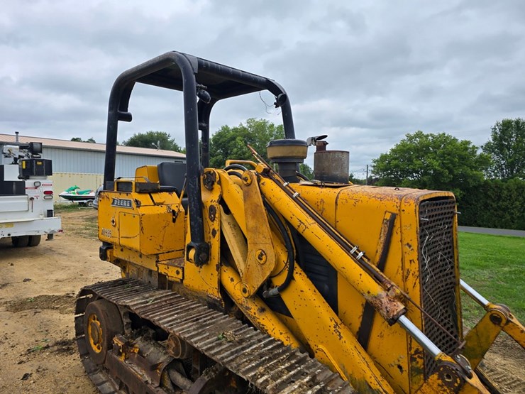 john-deere-555-image-23
