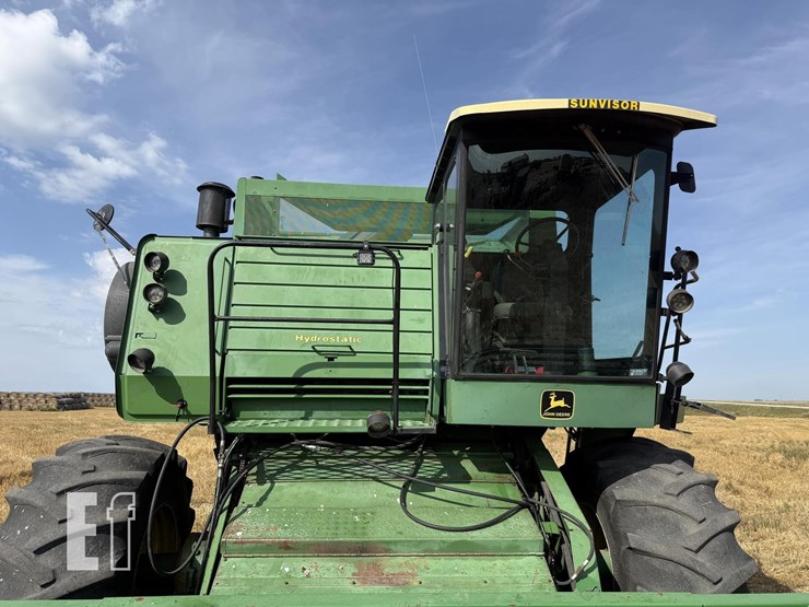 1983-john-deere-8820-image-7